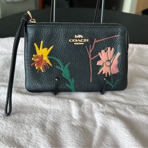 Coach Jean Michel Basqiat limited edition black Floral Wristlet, Rare